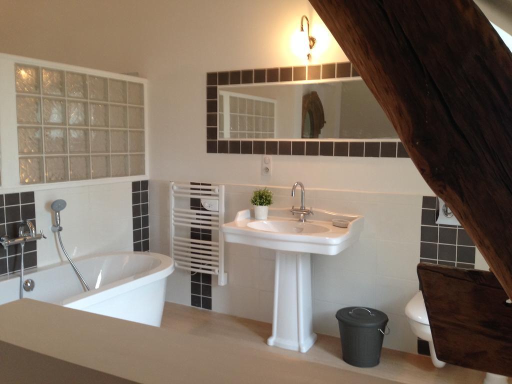 Les Chambres D'Hotes Du Bois Joli Semur-en-Auxois Eksteriør bilde
