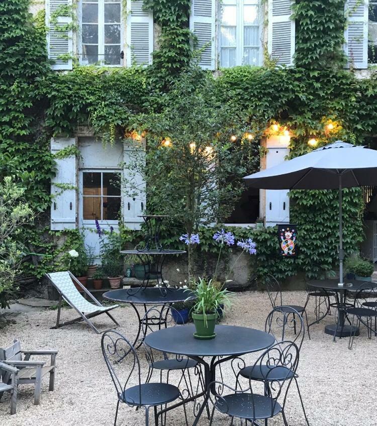 Les Chambres D'Hotes Du Bois Joli Semur-en-Auxois Eksteriør bilde